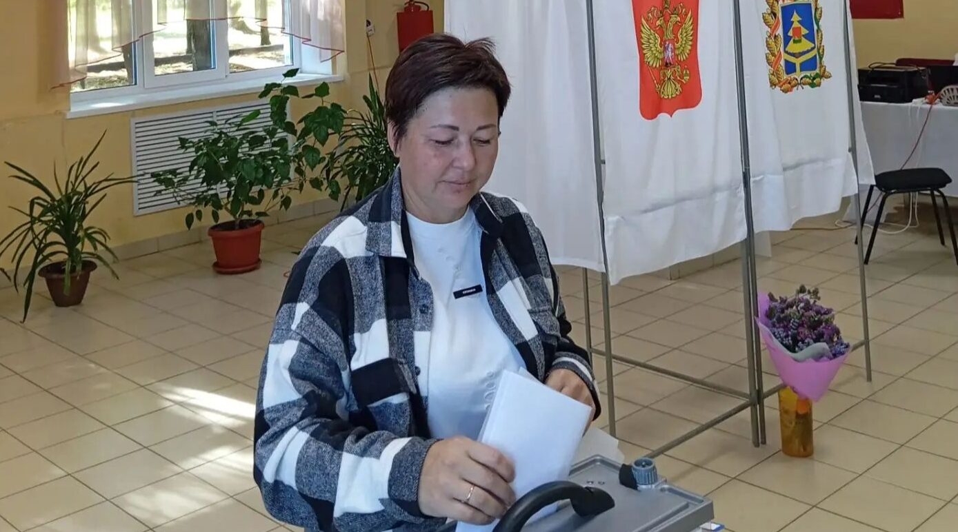 В Унечском районе проходит досрочное голосование