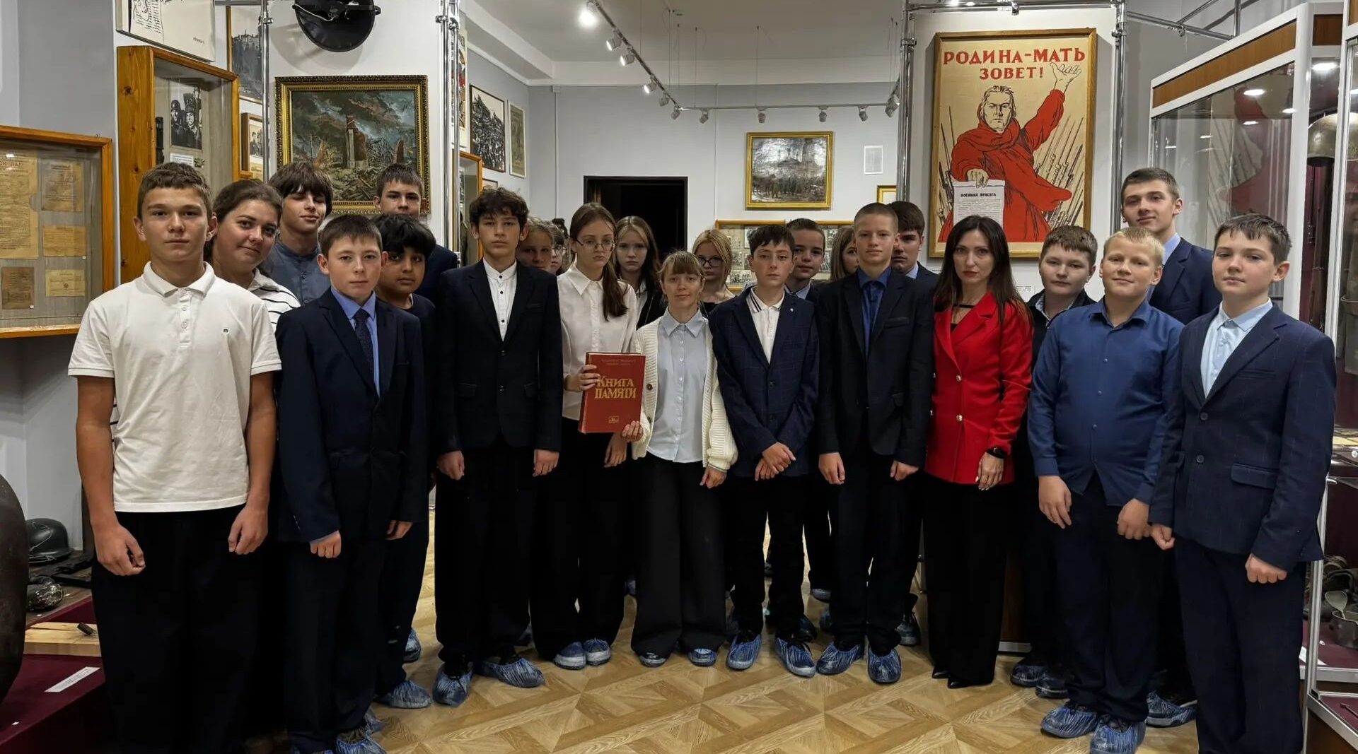 В Унече для школьников провели урок истории «От старины до Победы»