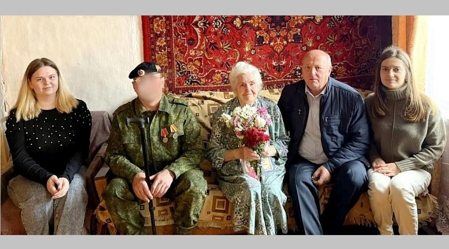 Долгожительницу Унечского района Ромасюкову М.И. поздравили с 90-летним юбилеем