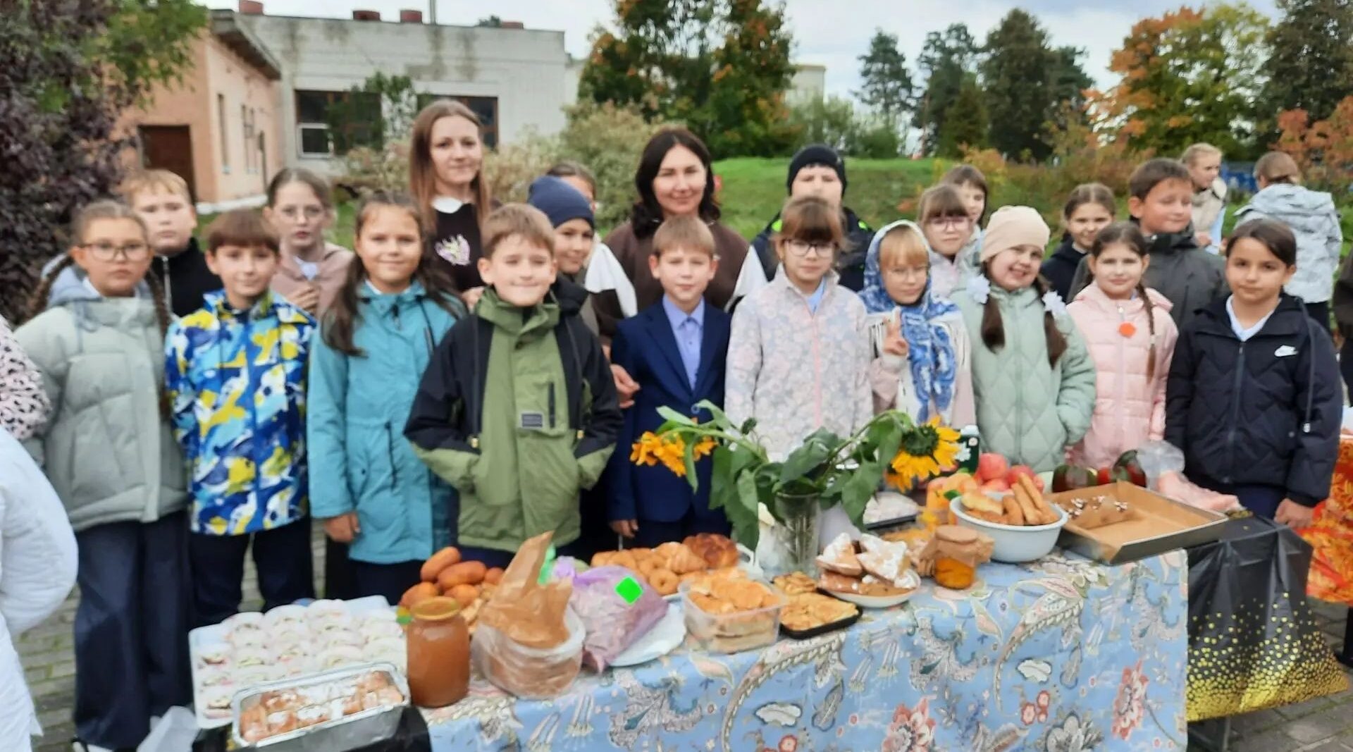 В Унече прошла ярмарка «Дары осени»