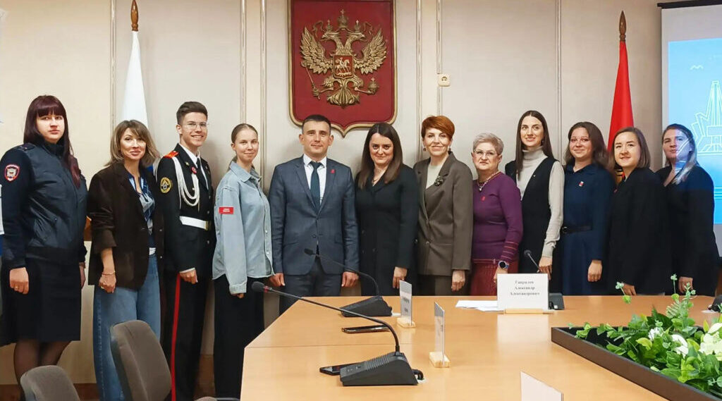 В Брянске открыты 100 первичных отделений «Движения Первых»