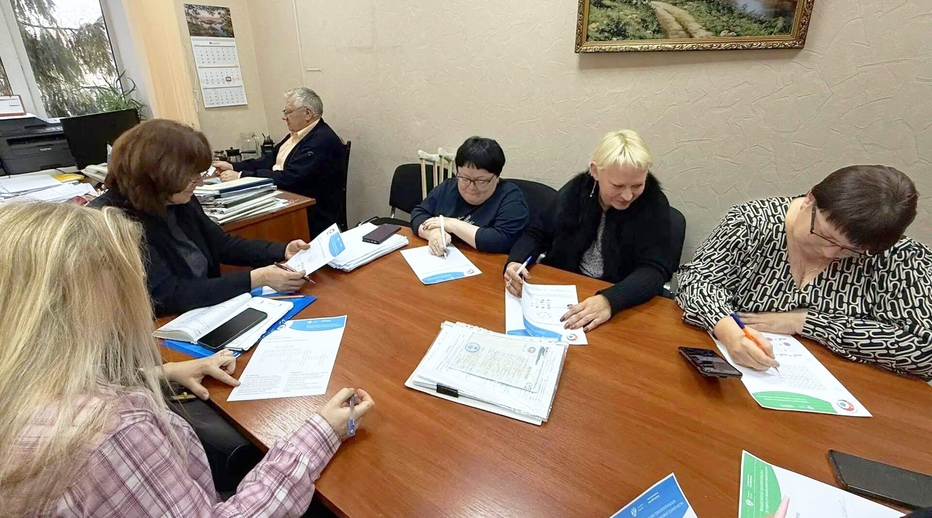 В Унече сотрудники ГБУ КЦСОН приняли участие в «Неделе финансовой грамотности»