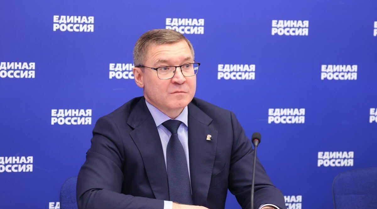 Владимир Якушев поздравил Брянское региональное отделение «Единой России» с победой на выборах